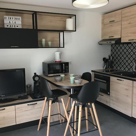 Studio Front De Mer Avec Terrasse Et Acces Direct Plage A Merville-Franceville - Fr-1-487-329 المظهر الخارجي الصورة